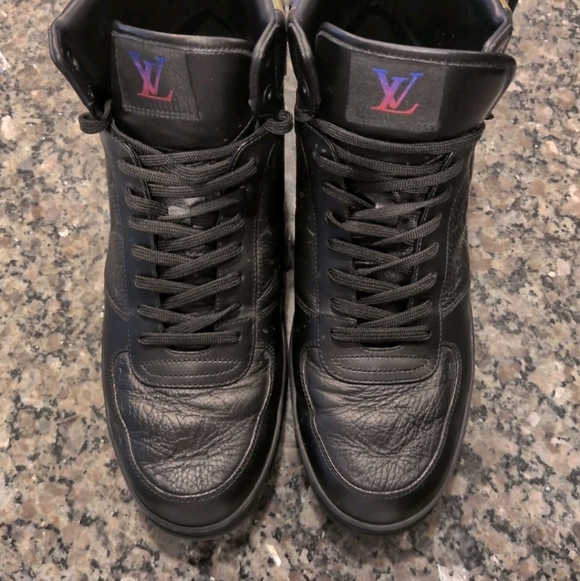 Louis Vuitton Men's Black High-Top Sneakers